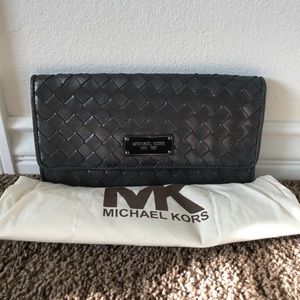 Michael Kors Clutch